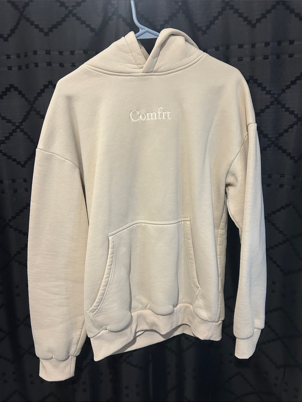 Comfrt Women's Crewneck Hoodie Sweatshirt — Soft Beige